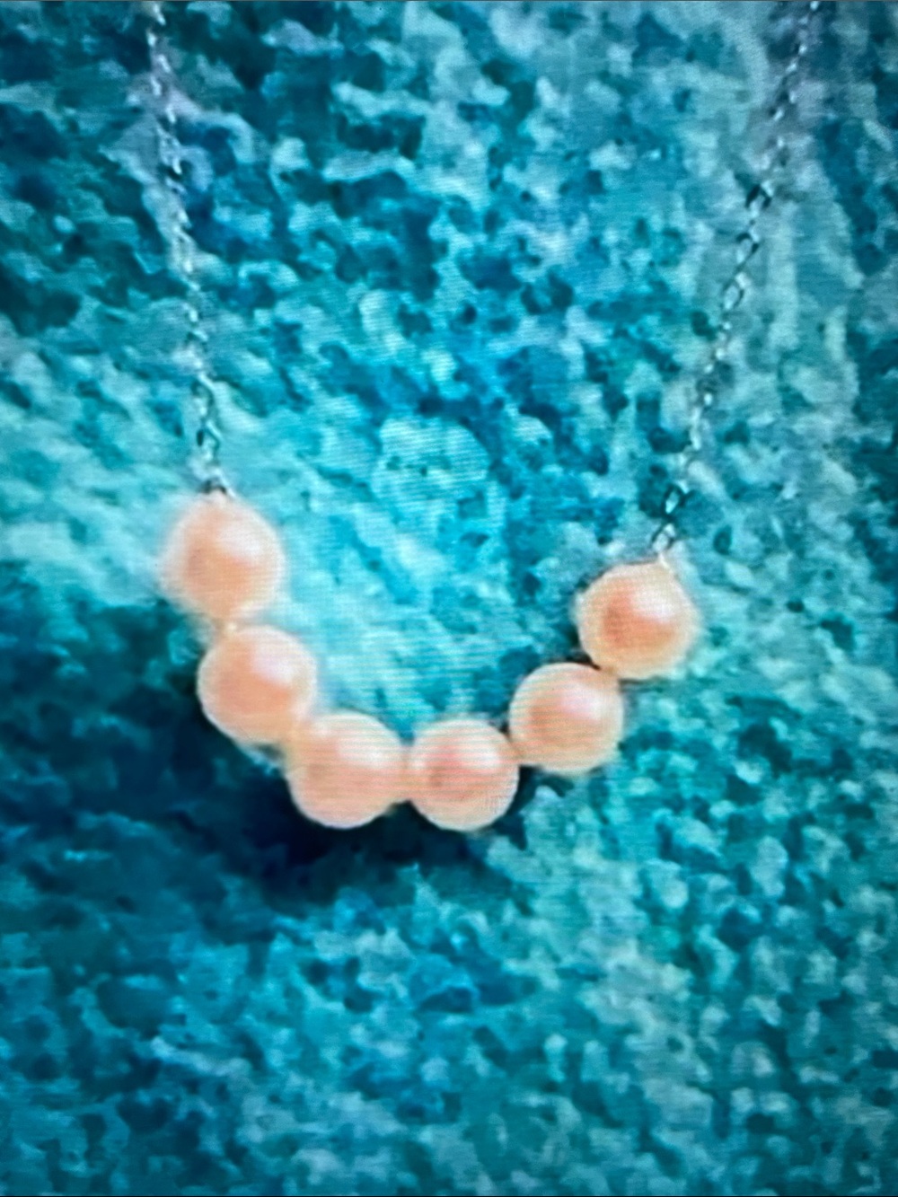 14k Gold and Genuine Pearls Necklace